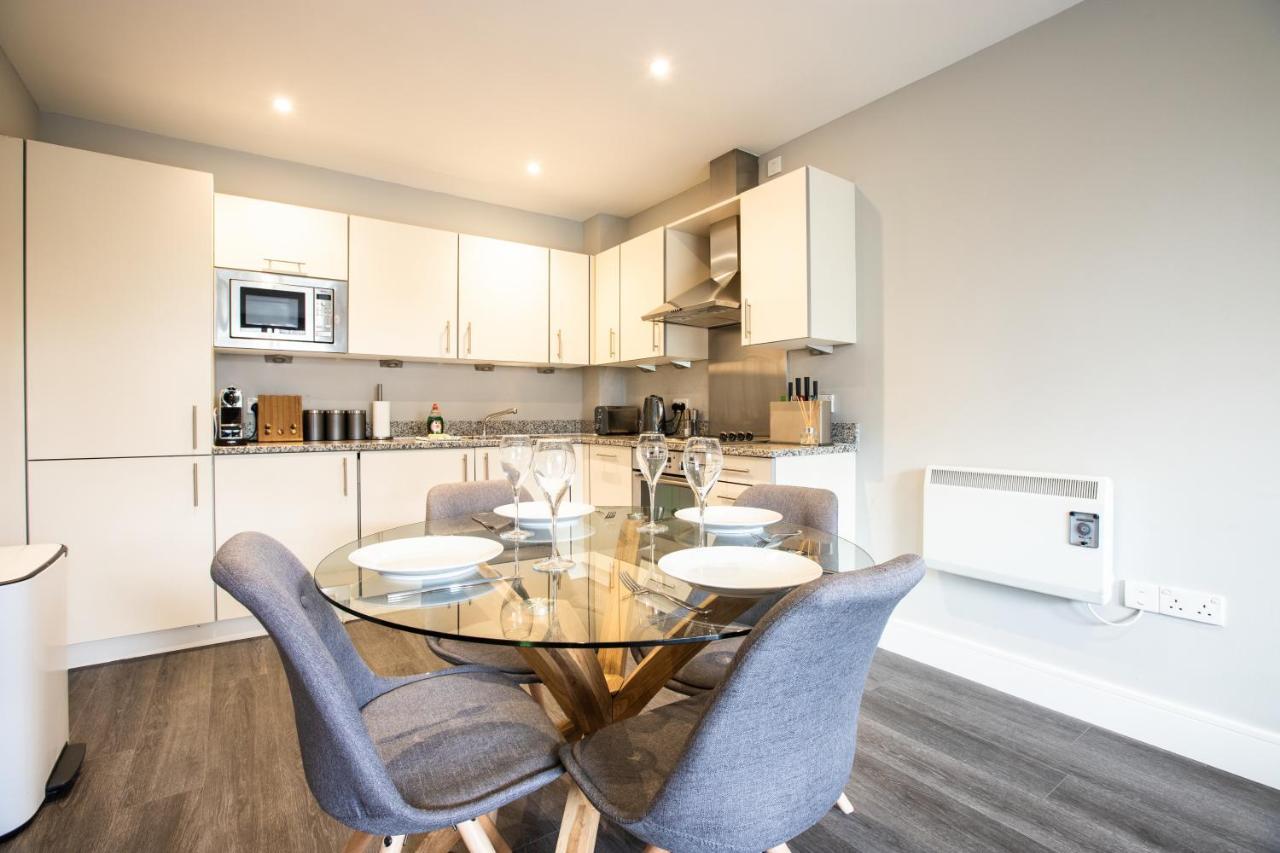 Urban Living'S - The Wren Beautiful City Centre Apartment With Parking Oxford Exterior foto