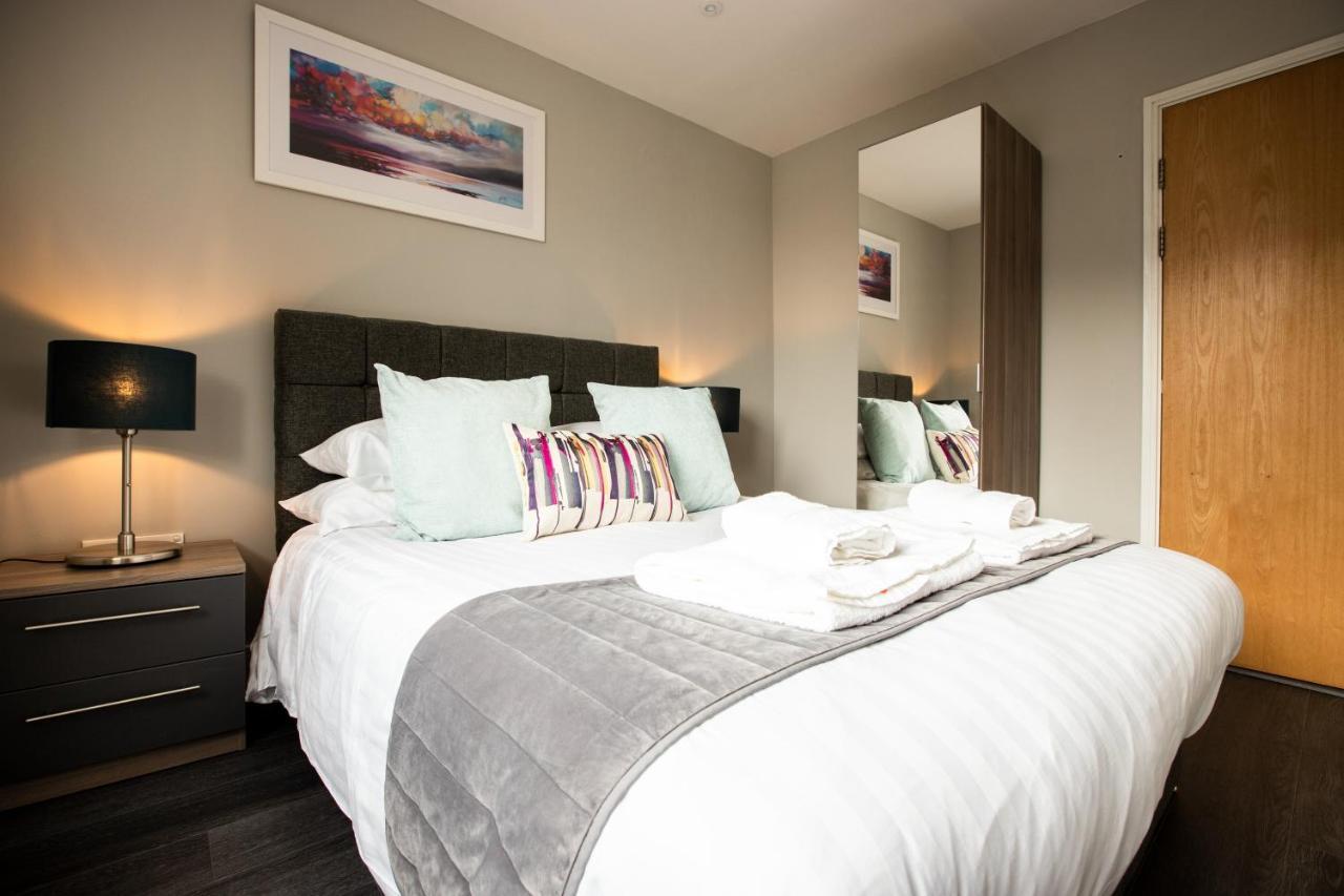 Urban Living'S - The Wren Beautiful City Centre Apartment With Parking Oxford Exterior foto