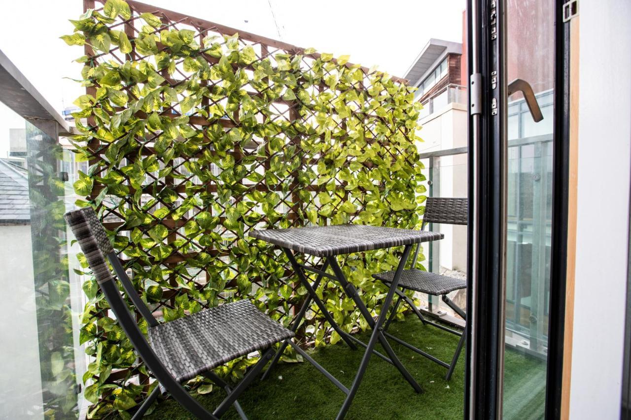 Urban Living'S - The Wren Beautiful City Centre Apartment With Parking Oxford Exterior foto